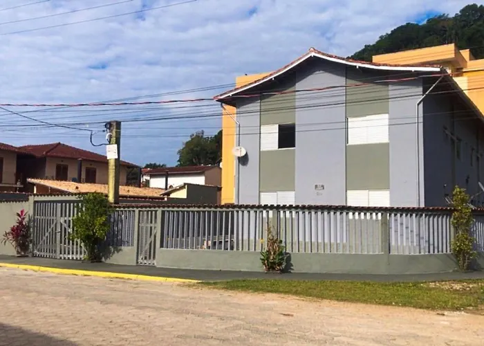 Ate 10 Pessoas, 4 Quadras Praia Grande Ubatuba-Sp